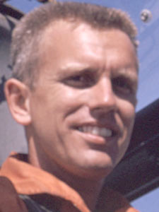 Richard D Hartman